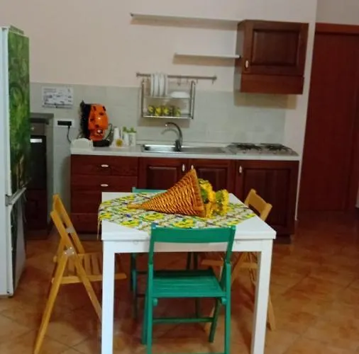 Il Giardino Degli Agrumi 아파트 *